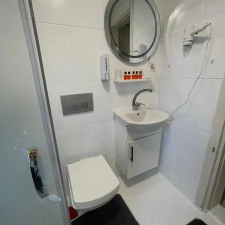 Noir Hotel 3*
